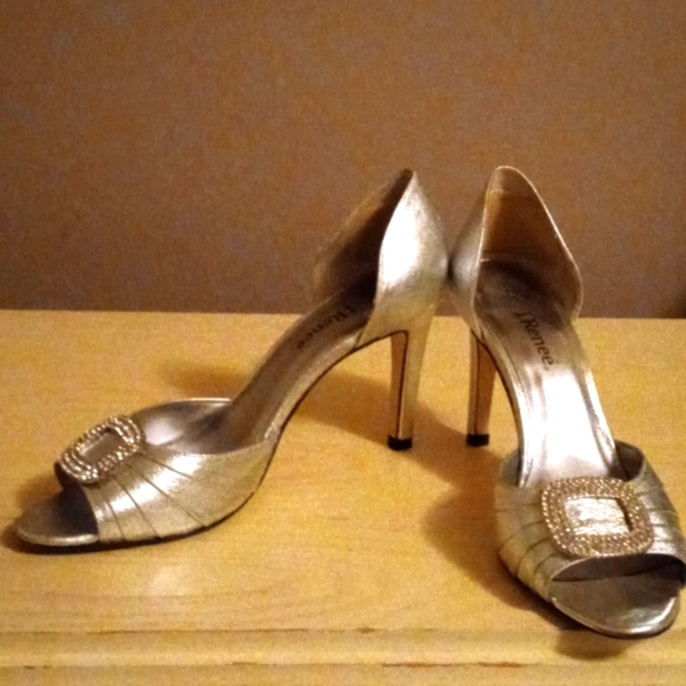 j.Renee Silver shoes Debut